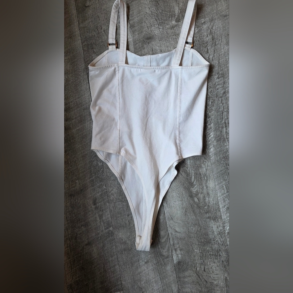 H&M White Bodysuit - Picture 3 of 4